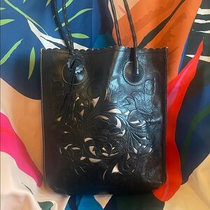 Patricia Nash Black Embossed Tooled Leather Tote w Silver Inlay Like New